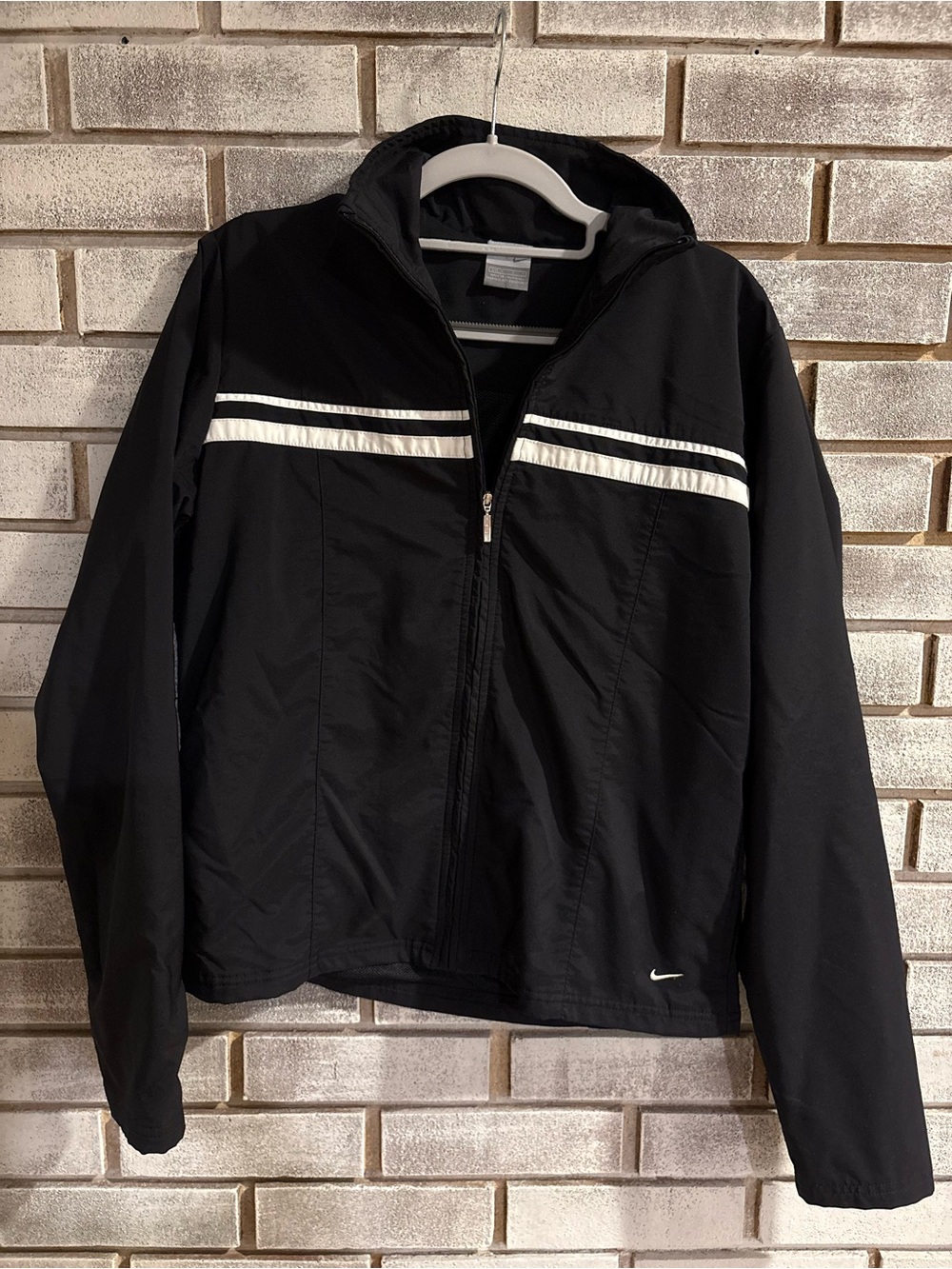 Nike Women’s Black Windbreaker Jacket with White Stripe